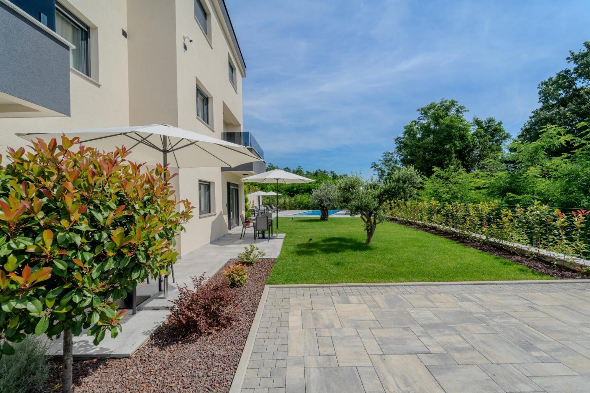 Laurier Apartments Opatija Exterior foto