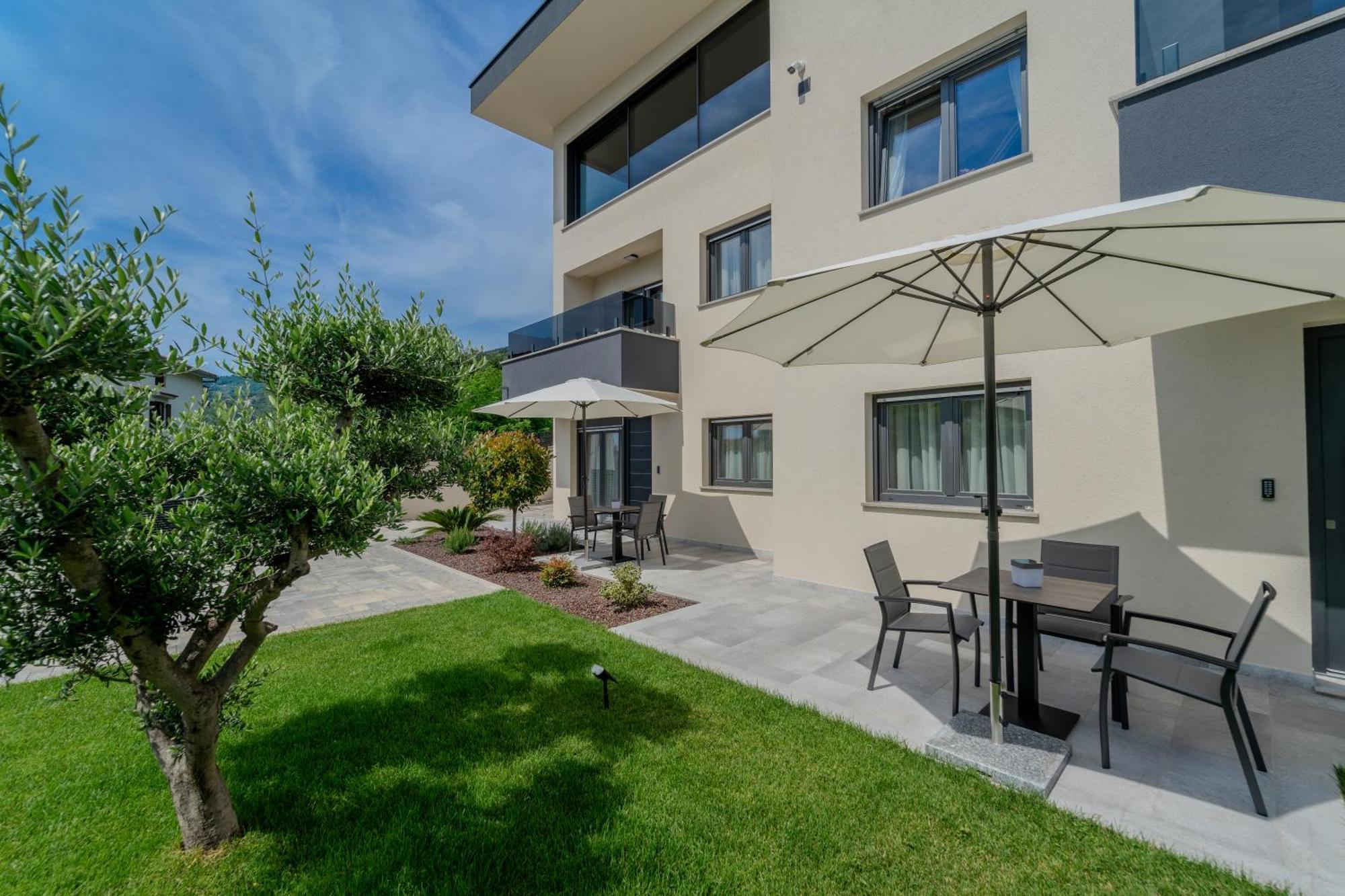 Laurier Apartments Opatija Exterior foto