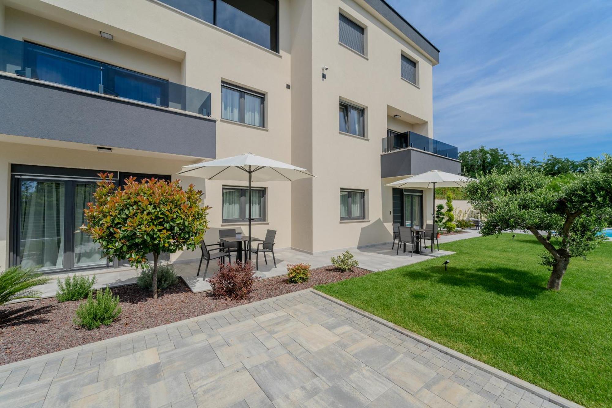 Laurier Apartments Opatija Exterior foto
